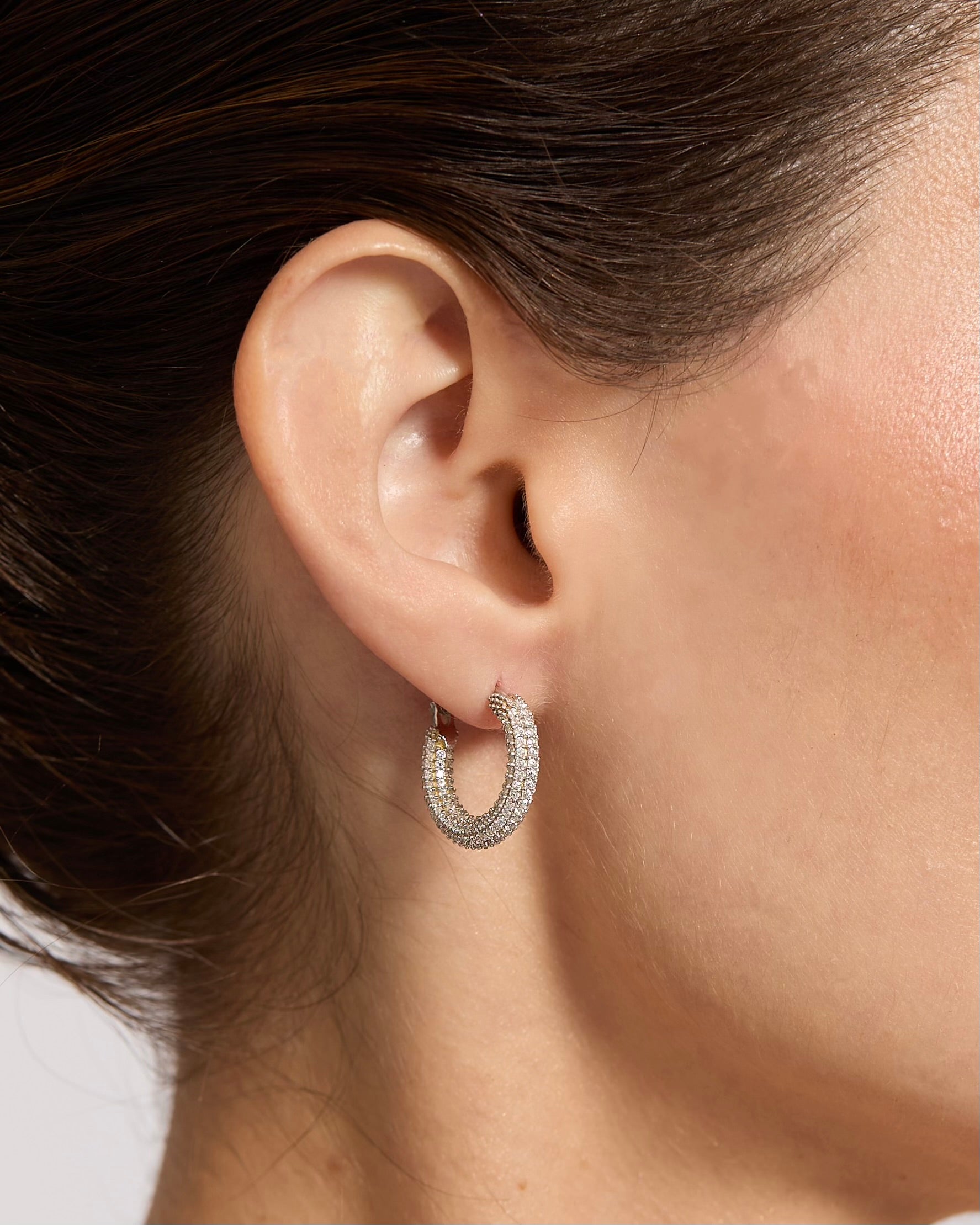 Pavé Hoops