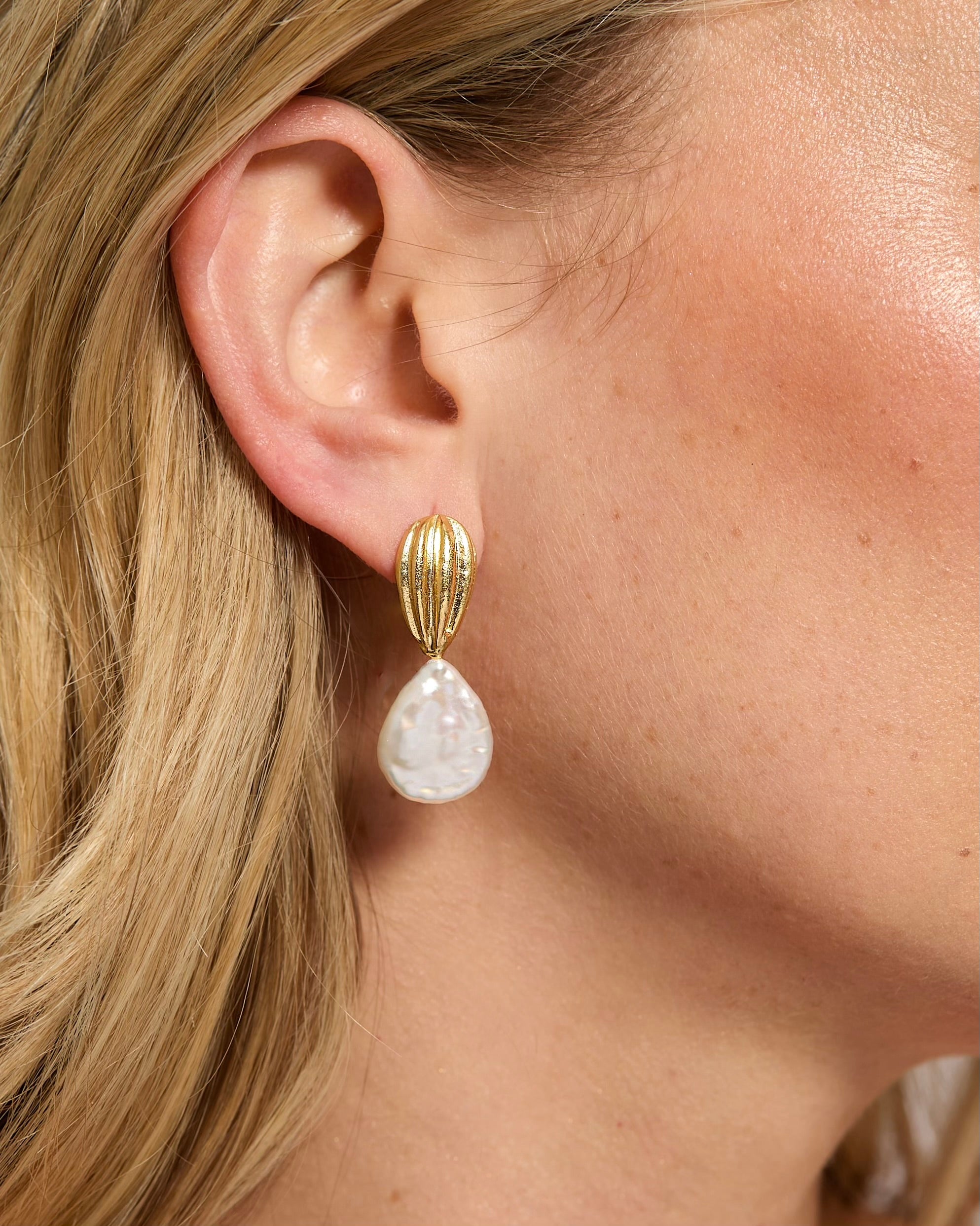 Perla Earrings